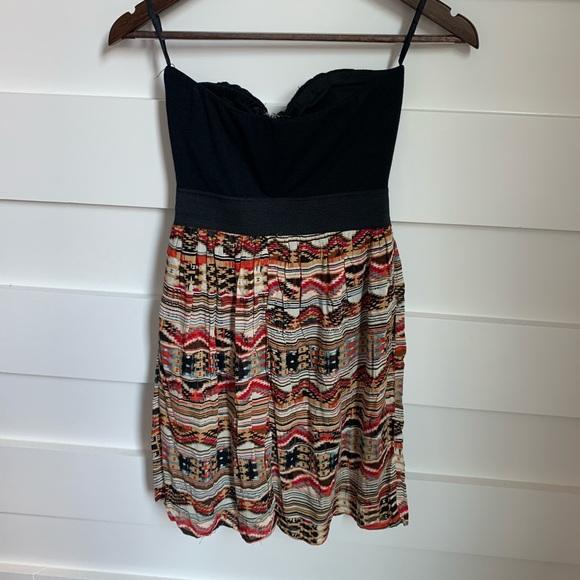 Charlotte Russe / Strapless Tribal Pattern Dress - Picture 4 of 6